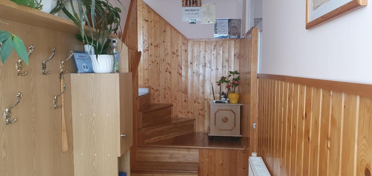 Ferienwohnung Viola Apartman Belapatfalva Exterior foto