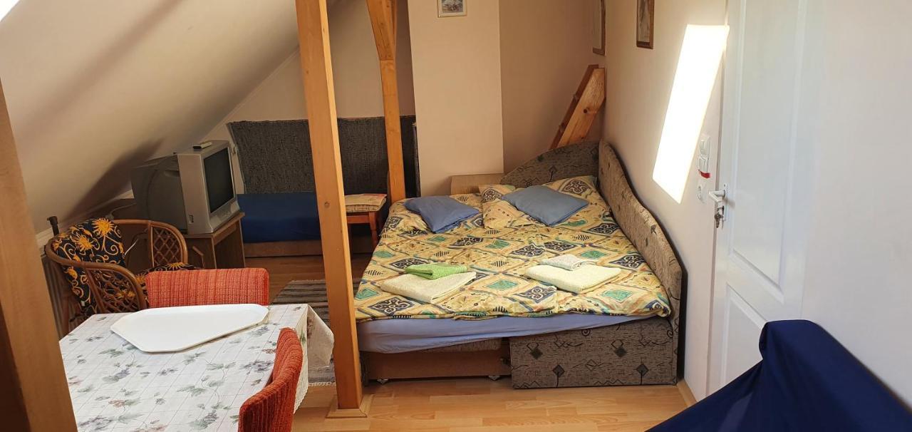 Ferienwohnung Viola Apartman Belapatfalva Exterior foto